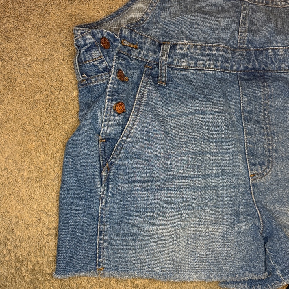 Madewell Blue Denim Short Overalls - Picture 2 of 6
